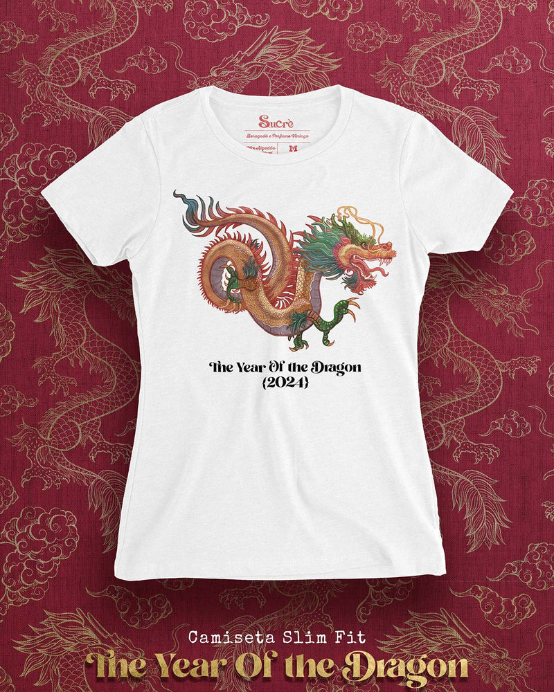 CAMISETA FEMININA SLIM FIT - THE YEAR OF THE DRAGON II Camiseta BeSucrè Branca P 