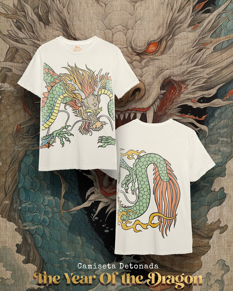 CAMISETA CLÁSSICA - THE YEAR OF THE DRAGON III Camiseta BeSucrè Off-White Detonada PP 